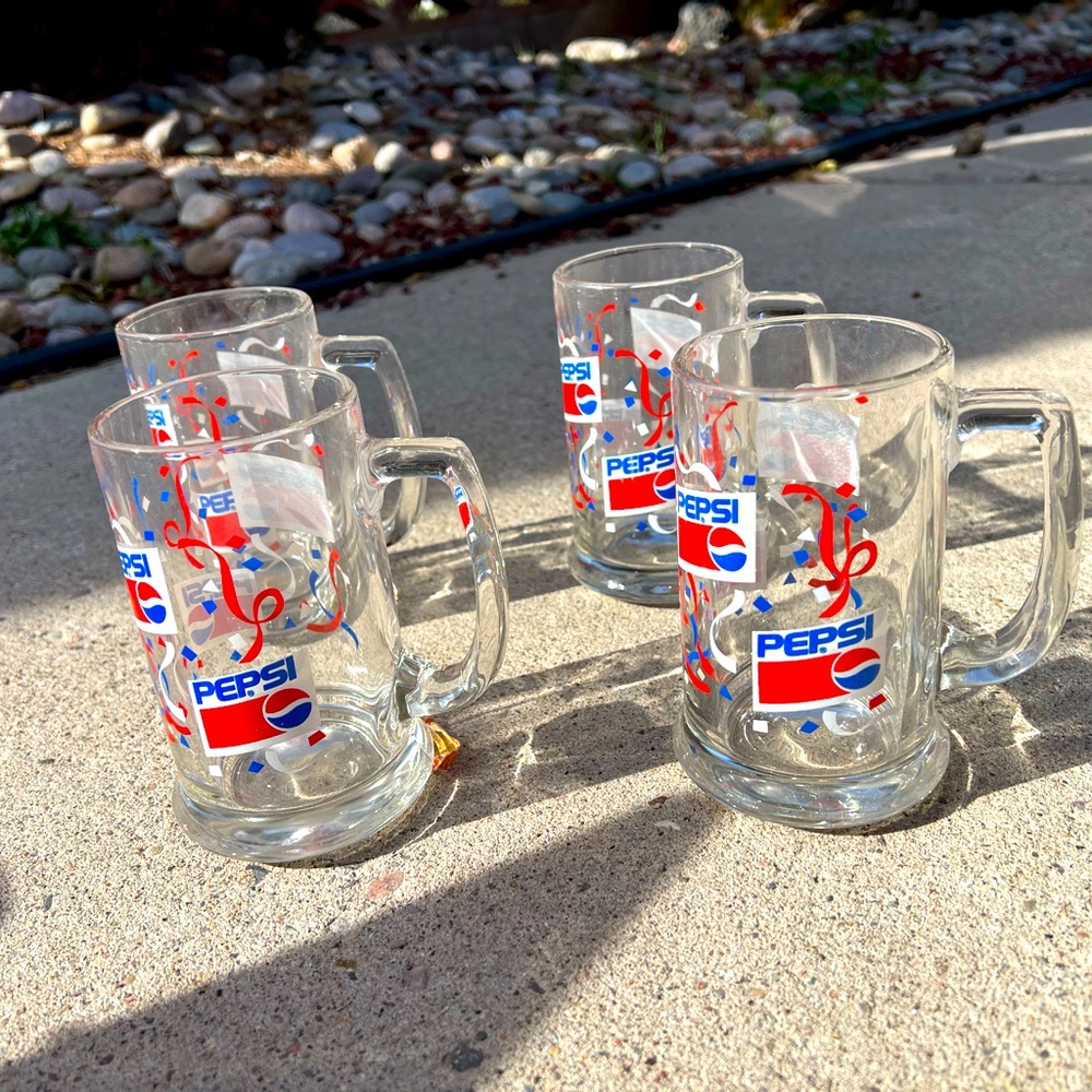 Pepsi glass mugs - set of (4)